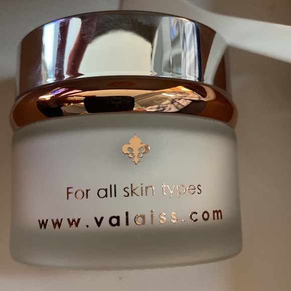 VALAISS Switzerland Le Reve’ Active Night Cream aging wrinkles 50g 1.7 0z - Picture 3 of 10